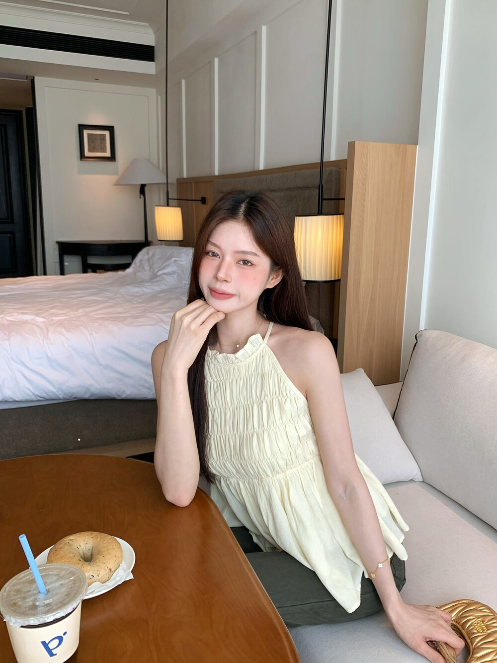 【tops】ホルターネックシャーリングトップス   N3688