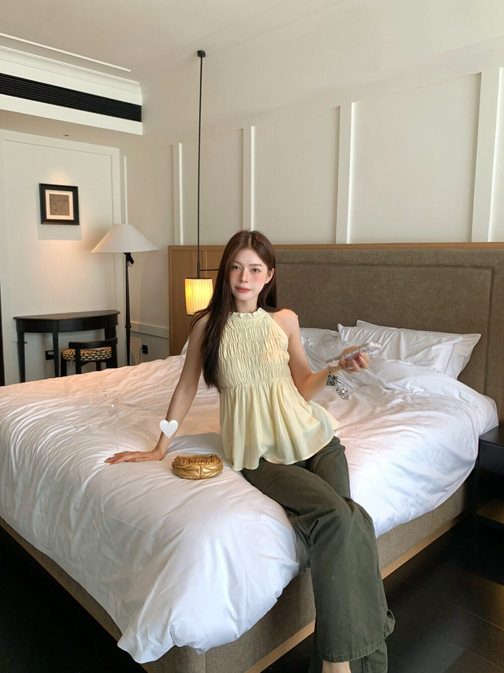 【tops】ホルターネックシャーリングトップス   N3688