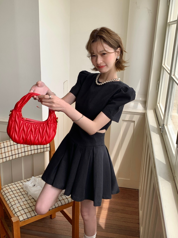 【dress】ウエストカットプリーツミニワンピース  N3732