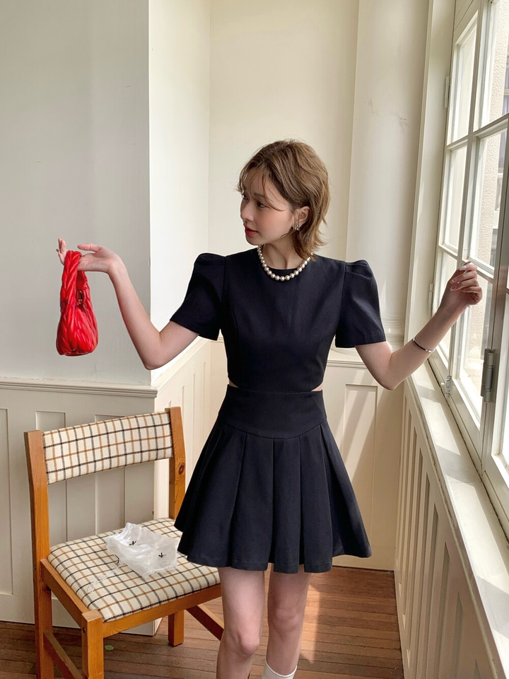 【dress】ウエストカットプリーツミニワンピース  N3732