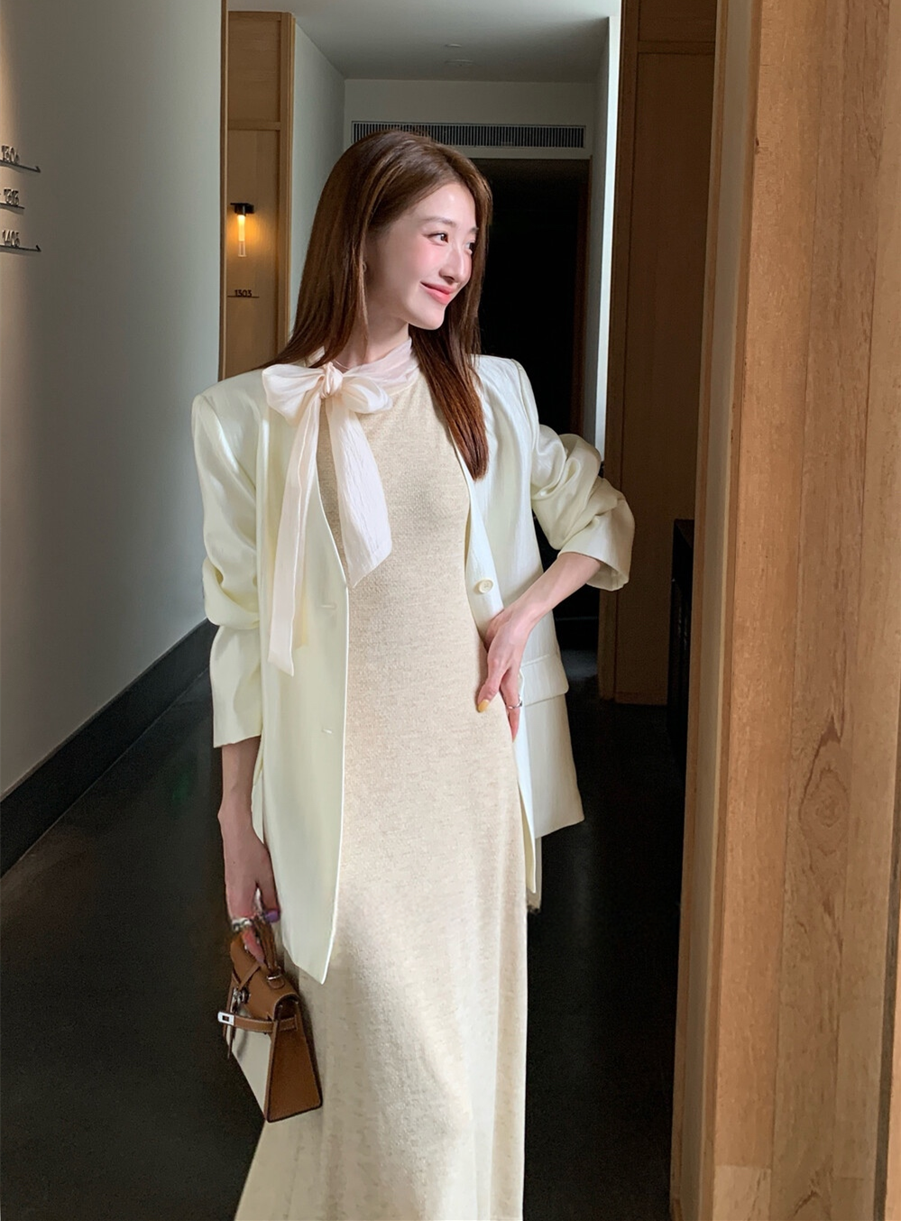 【dress】ボウタイノースリーブロングワンピース   N3776