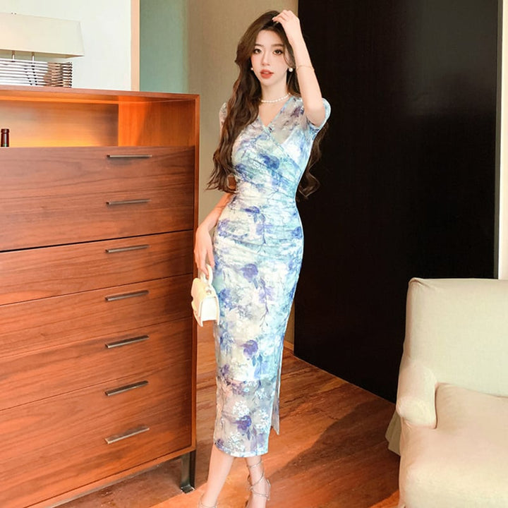 【dress】美人度アップVネックプリントワンピーススリット　M17424