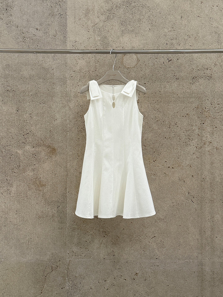 【dress】リボン付きミニベストワンピース Q8667