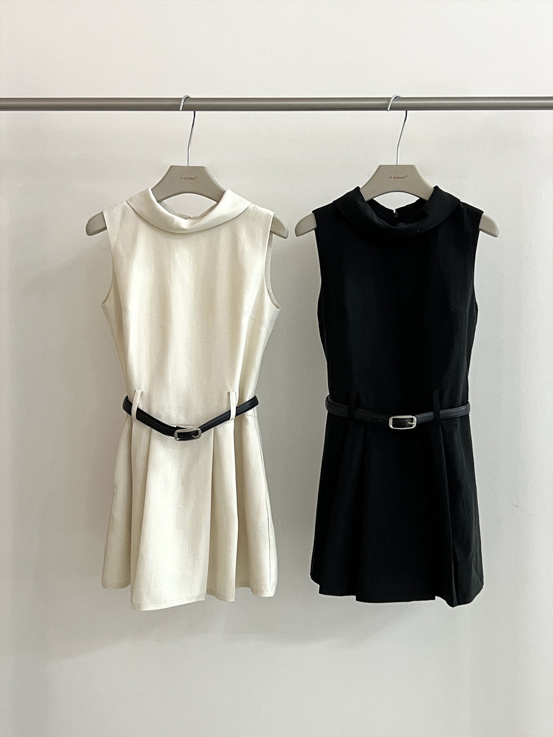 【dress】ベルト付きノースリーブミニワンピース Q8669