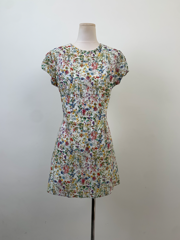 【dress】フラワー柄ワンピース Q8535