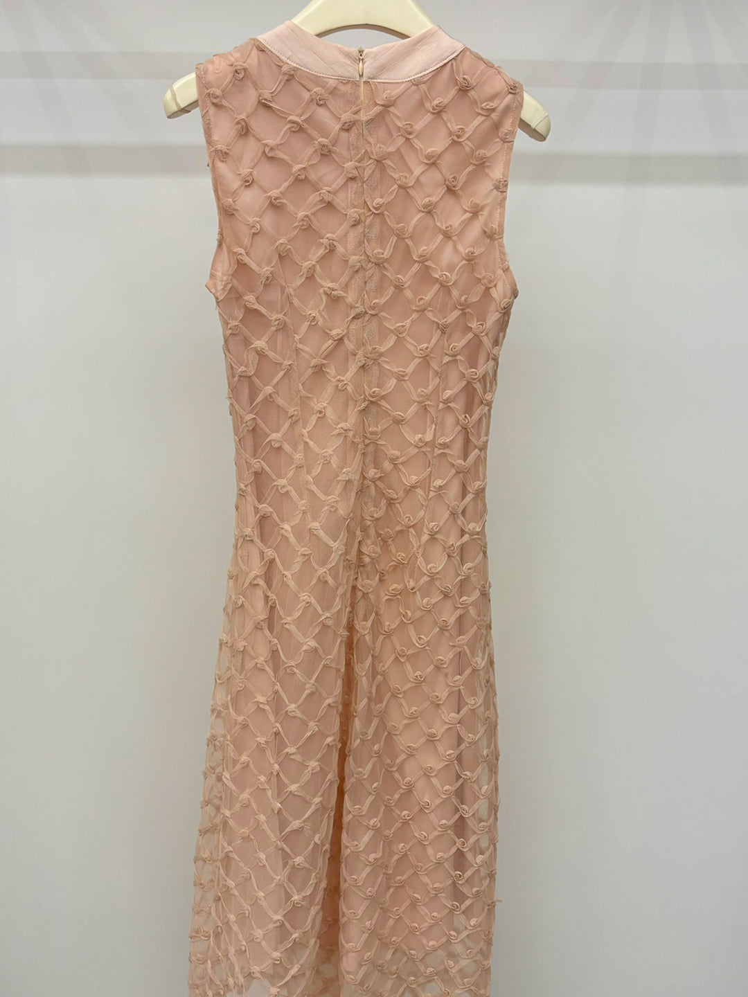 【dress】ノースリーブリボン付きロングワンピース Q8679