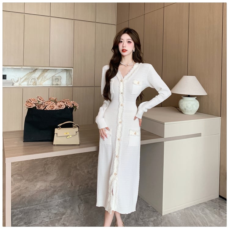 【dress】Vネックボタンデザインニットワンピース　M17919