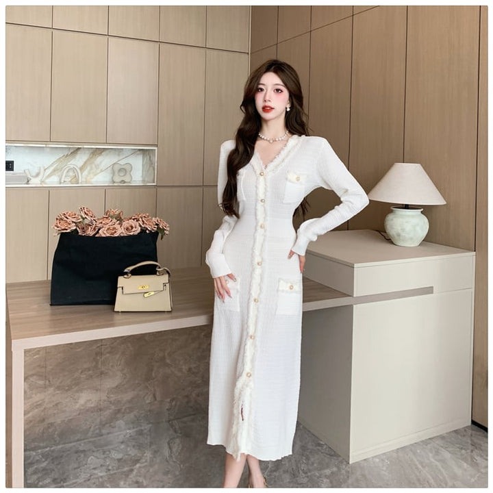 【dress】Vネックボタンデザインニットワンピース　M17919