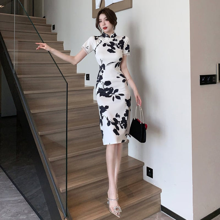 【dress】女性力を高める～プリントデートワンピース　M17192