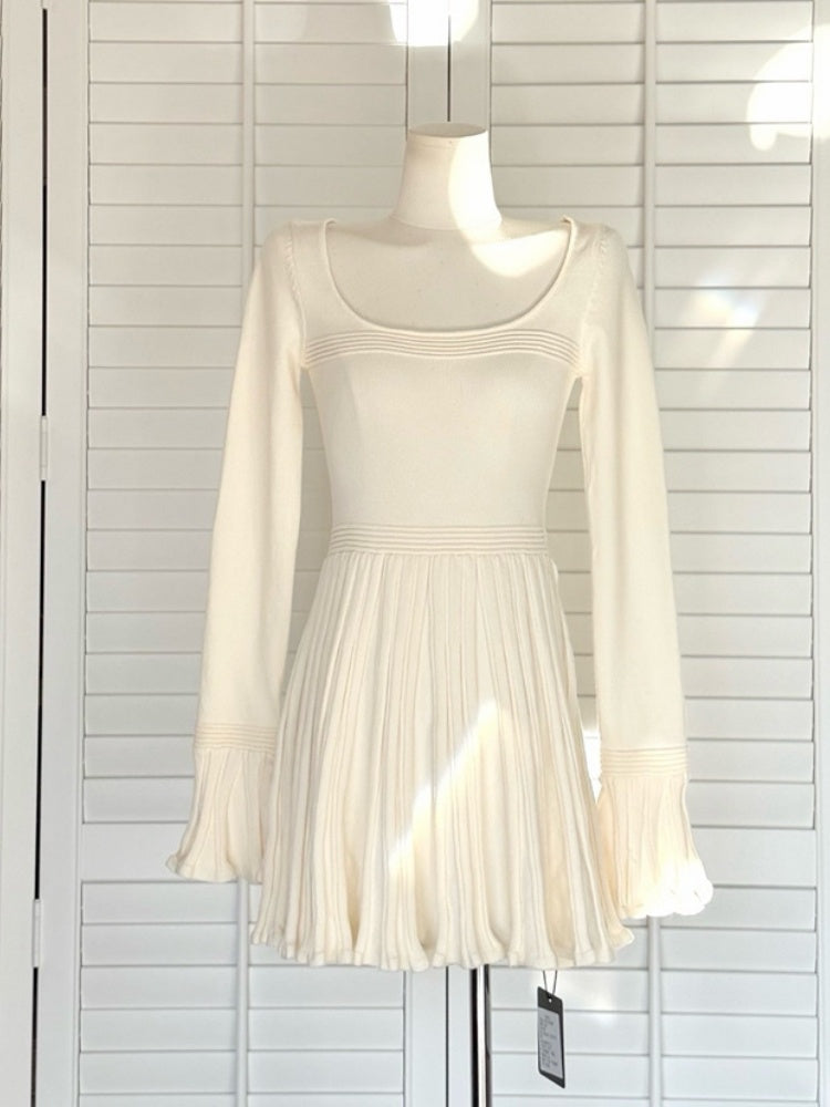 【dress】Aラインニットワンピース Q9323