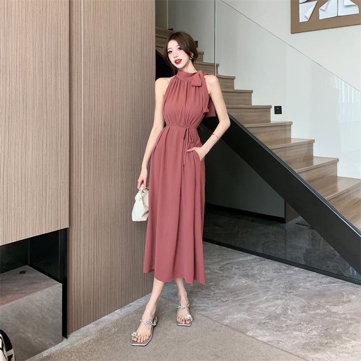 【dress】話題沸騰中 オシャレノースリーブワンピース　M17103