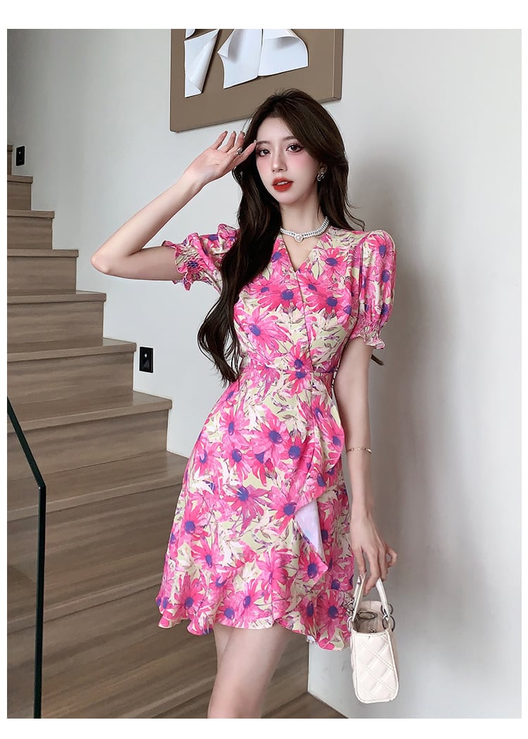 【dress】美人度アップ不規則 イレギュラー花柄ワンピース　M16782