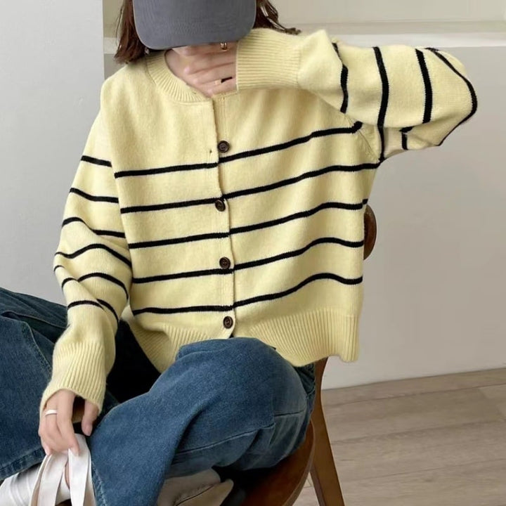 【outer】大活躍ボーダー柄カーディガン合わせやすい　M17527