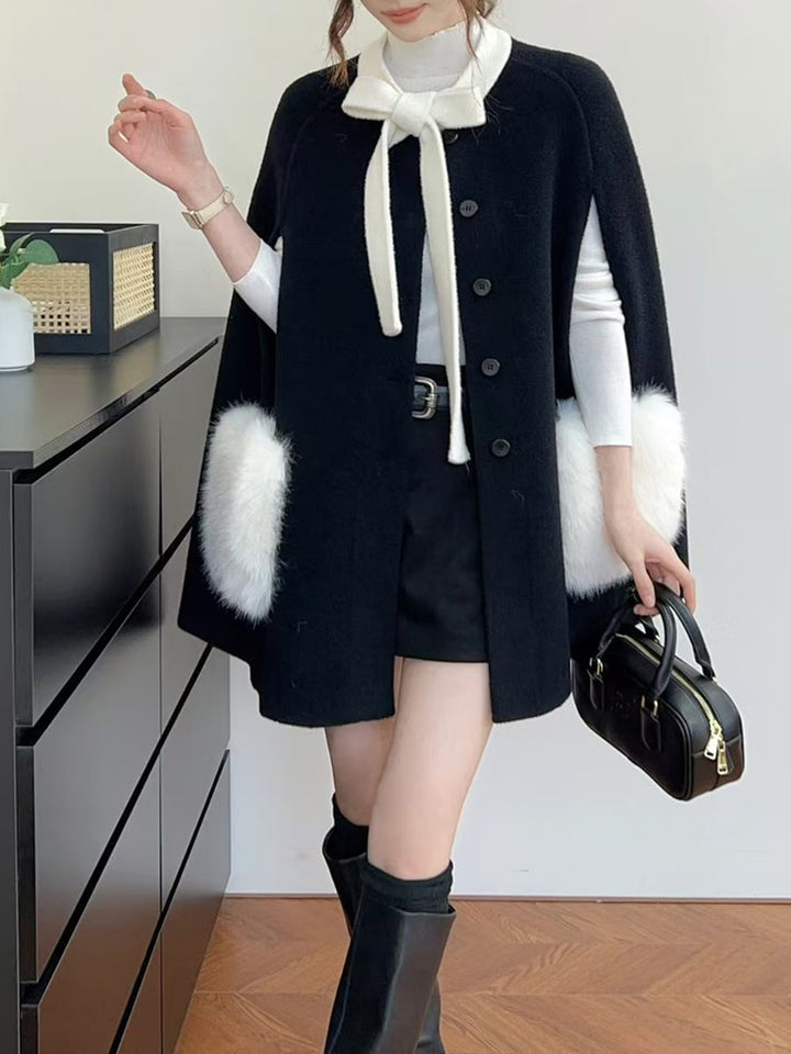 【outer】ファー付きケープコート　M28076