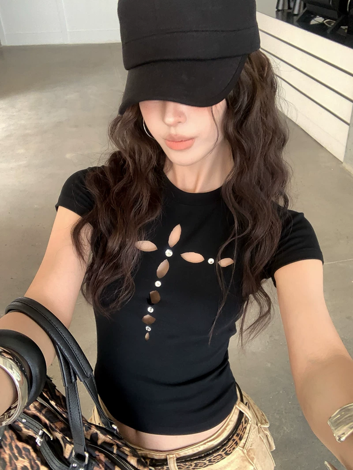【tops】フロントカット半袖トップス Q8571