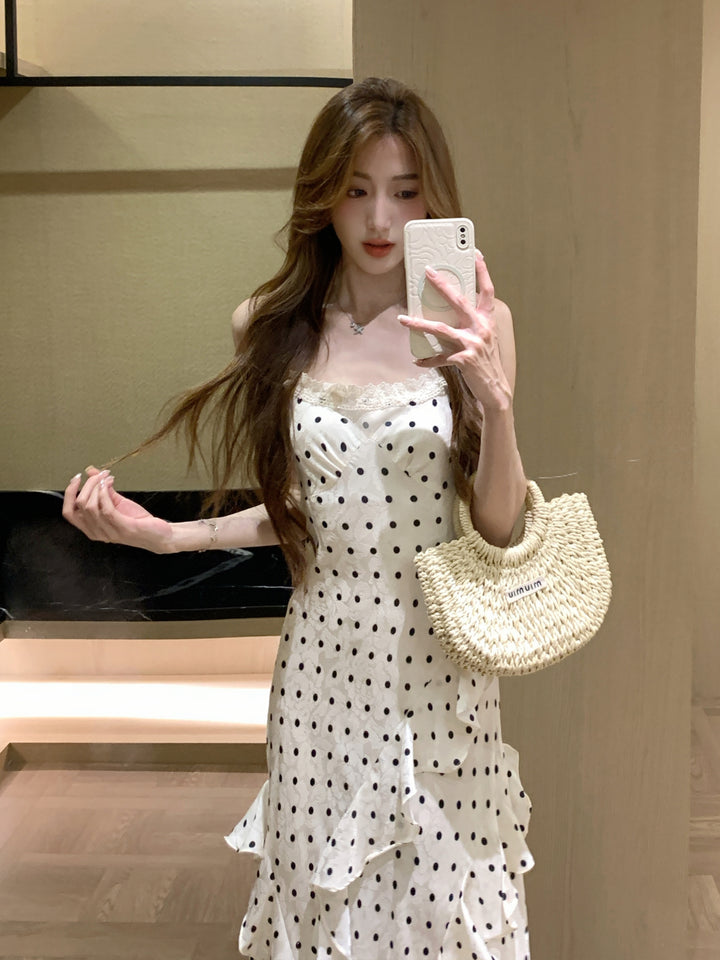 【dress】ドット柄ギャザーフリルキャミワンピース Q8664
