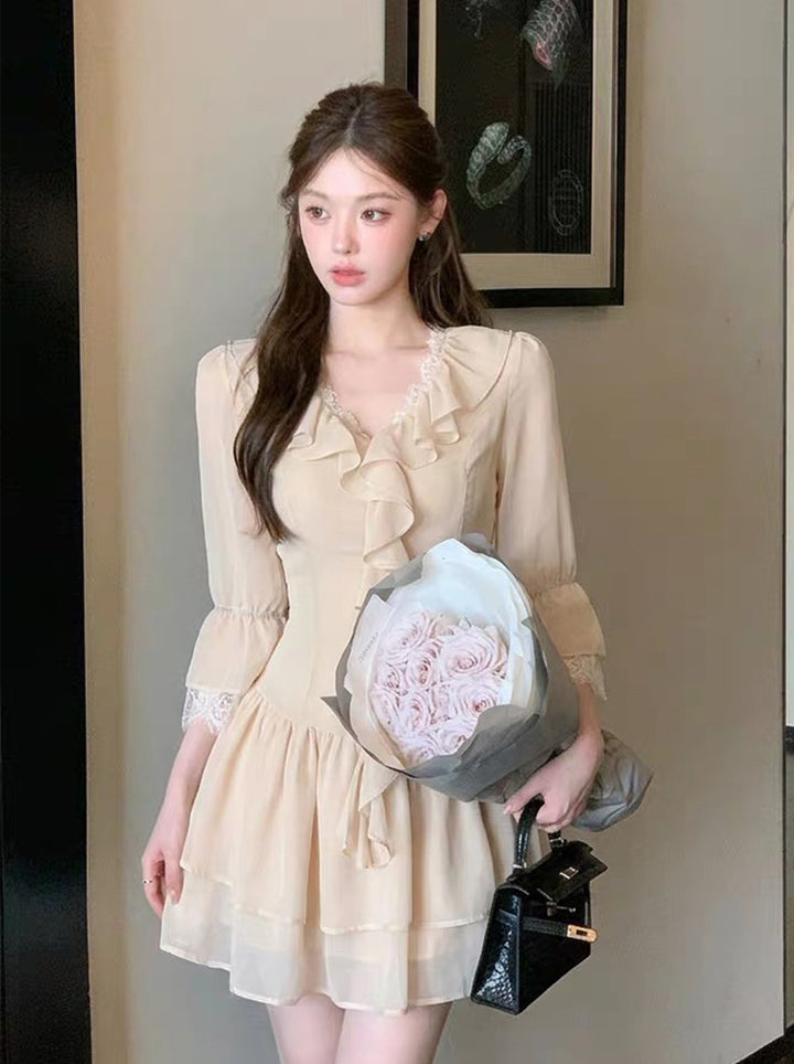 【dress】ギャザーフリルミニワンピース Q9008