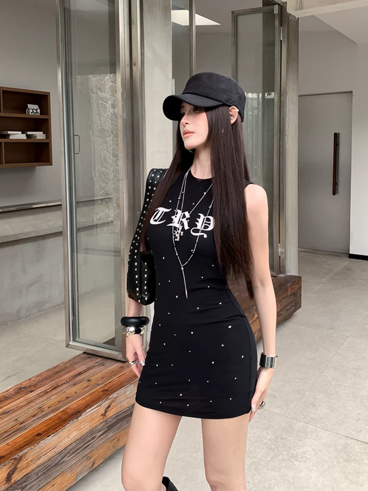 【dress】ノースリーブミニワンピース Q8600