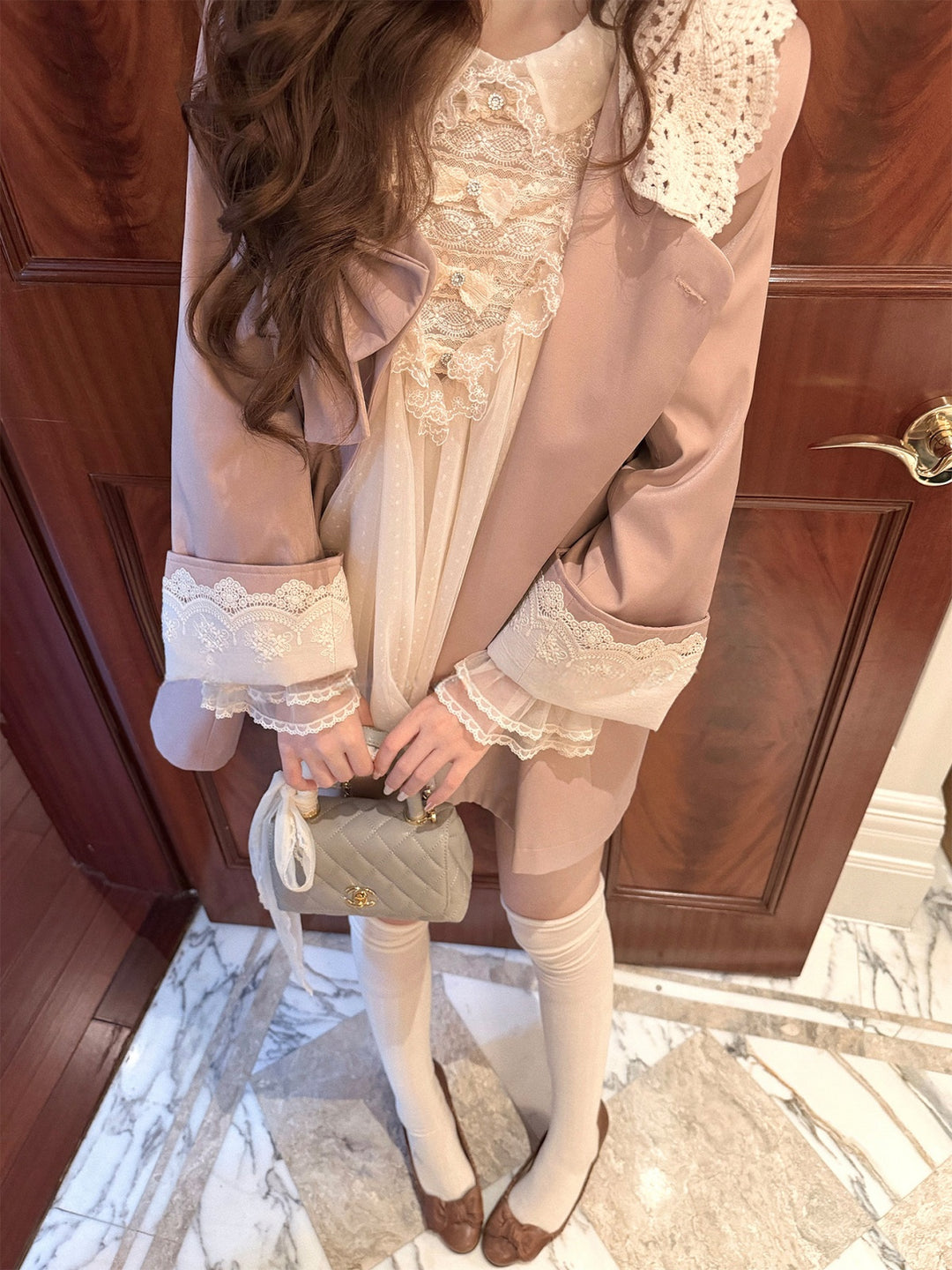 【outer】レースドッキングピーターパンカラーコート Q9276