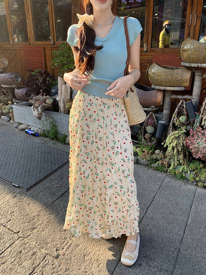 【set】VネックTシャツ×花柄スカートセット　M24791
