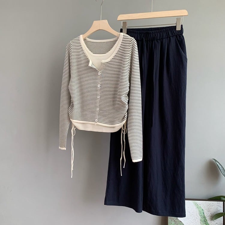 【tops】ボーダー柄切り替えニットトップス　M26522