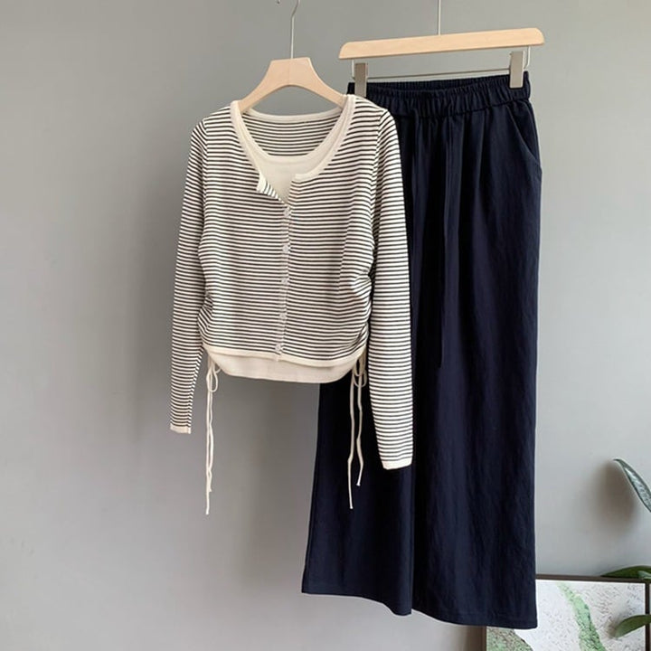 【tops】ボーダー柄切り替えニットトップス　M26522