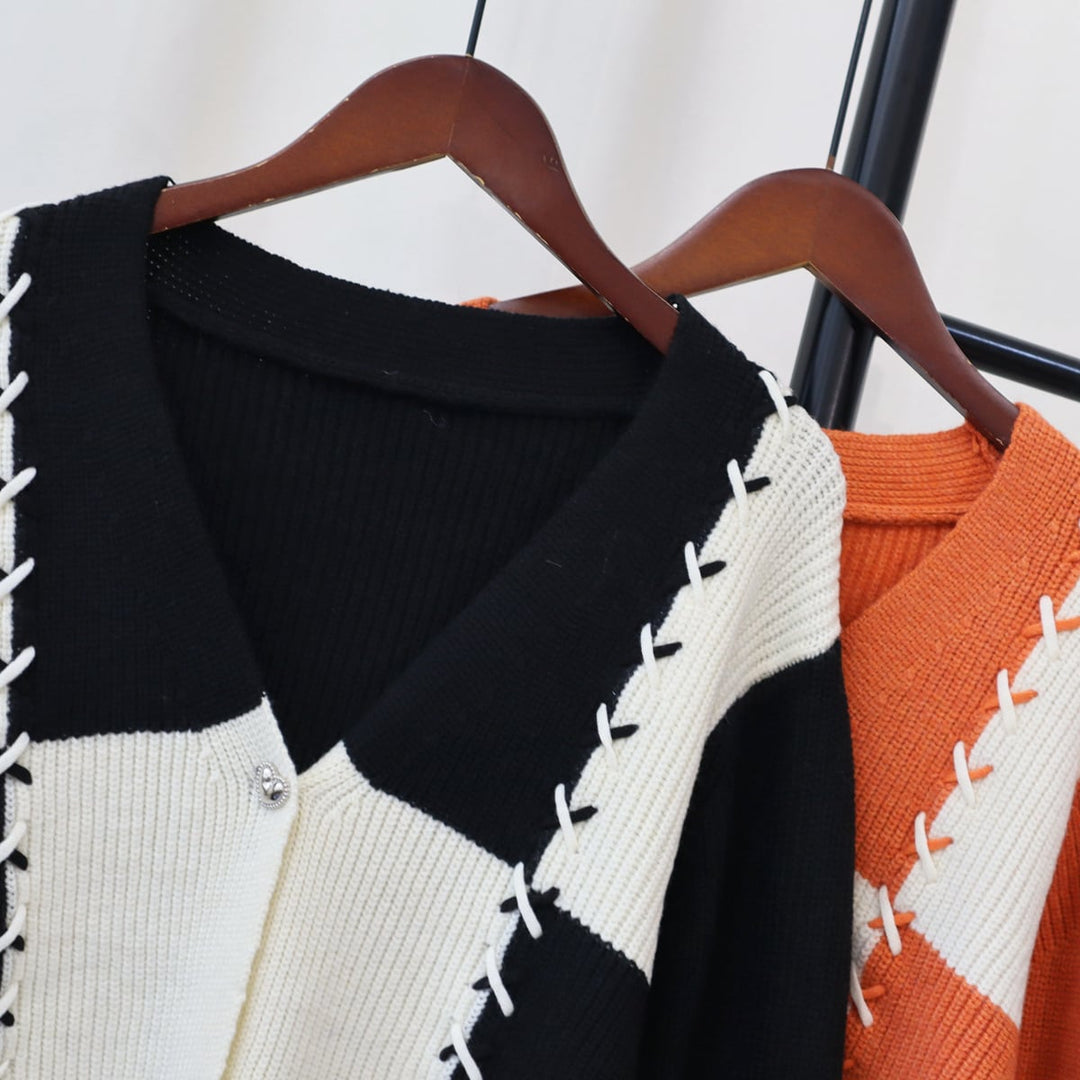 【outer】配色Vネックニットカーデ　M18263