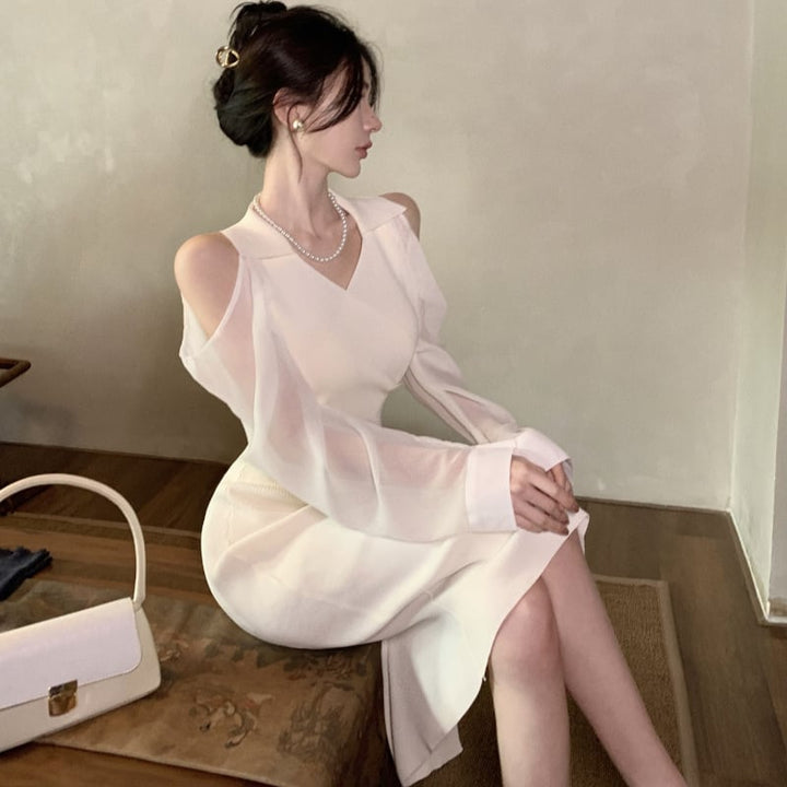 【dress】女性力を高める～オフショルダーニットワンピース　M17054