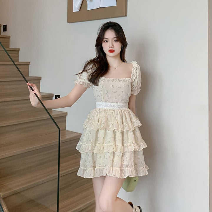 【dress】細身効果抜群♪スウィート花柄ワンピースオシャレ　M16846