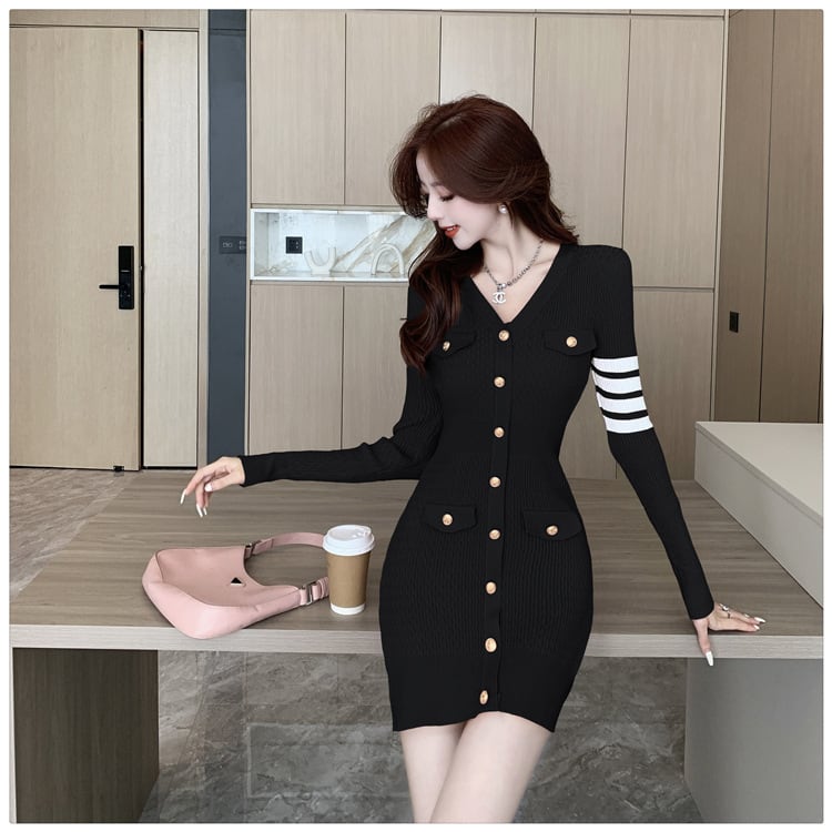 【dress】ボタンデザインニットワンピース　M18181