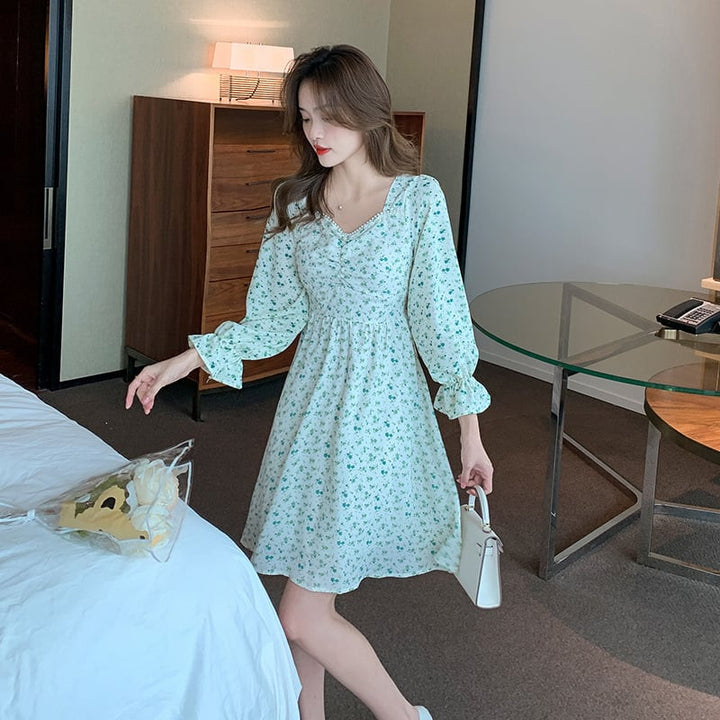 【dress】好感度UP一目惚れ清新花柄ワンピースオシャレ　M17068