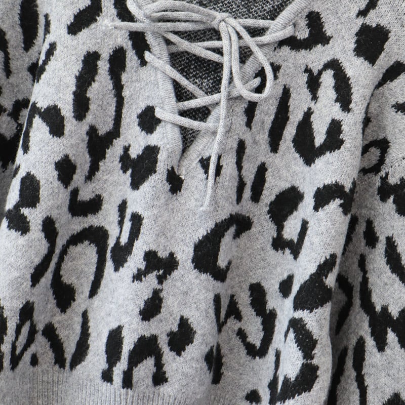 【tops】レースアップヒョウ柄ニットトップス　M26617