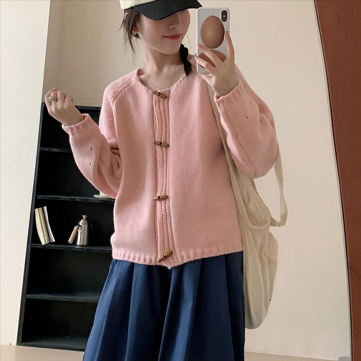 【outer】好感度UPラウンドネックカーディガンゆったり　M17526