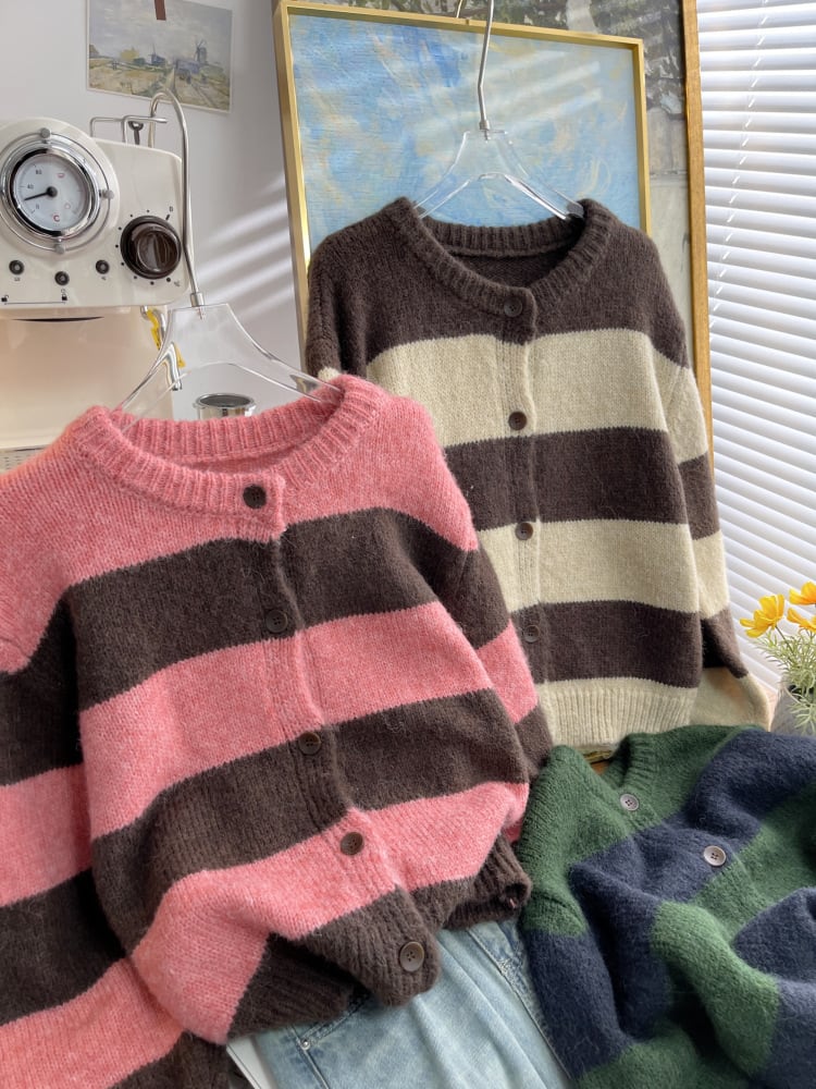 【outer】ボーダー柄ニットカーデ　M26577