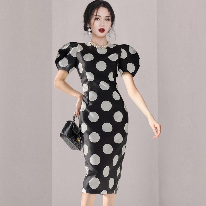 【dress】おしゃれ！ドット柄デートワンピース韓国系超人気　M17179