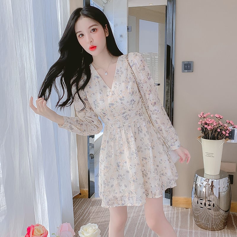 【dress】絶対流行Vネックスウィート花柄ワンピース　M17220