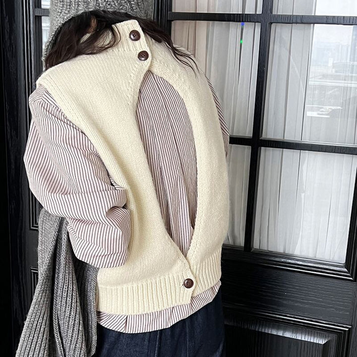 【outer】バックオープンニットベスト Q7096
