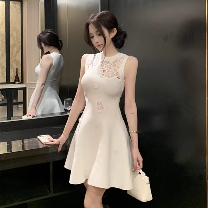 【dress】ノースリーブカットワークフレアワンピース Q7846