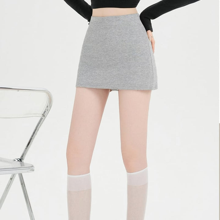 【bottoms】3色展開タイトスカート付きショートパンツ Q7869
