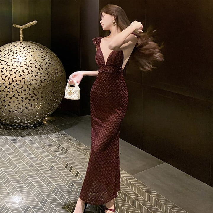 【dress】Vネックストラップバックロングワンピース Q8039