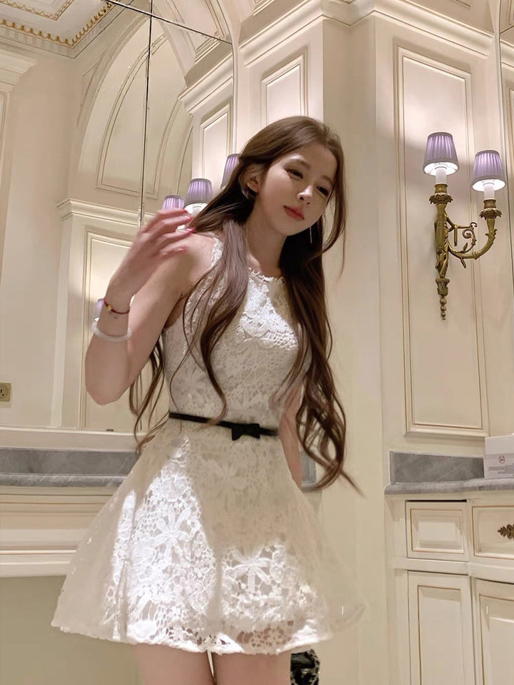 【dress】ベルト付きノースリーブレースワンピース Q8755