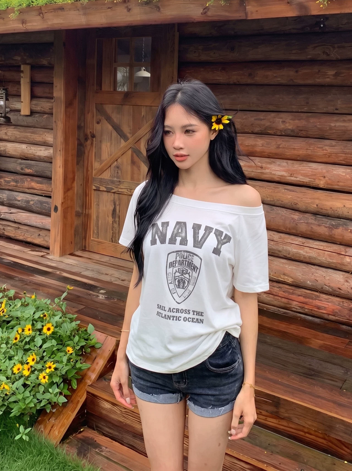 【tops】2色展開オフショルダーTシャツ Q8564
