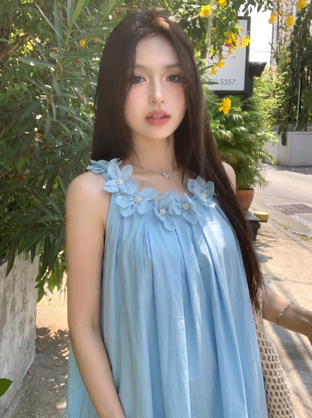 【dress】立体感フラワーロングベストワンピース Q8641
