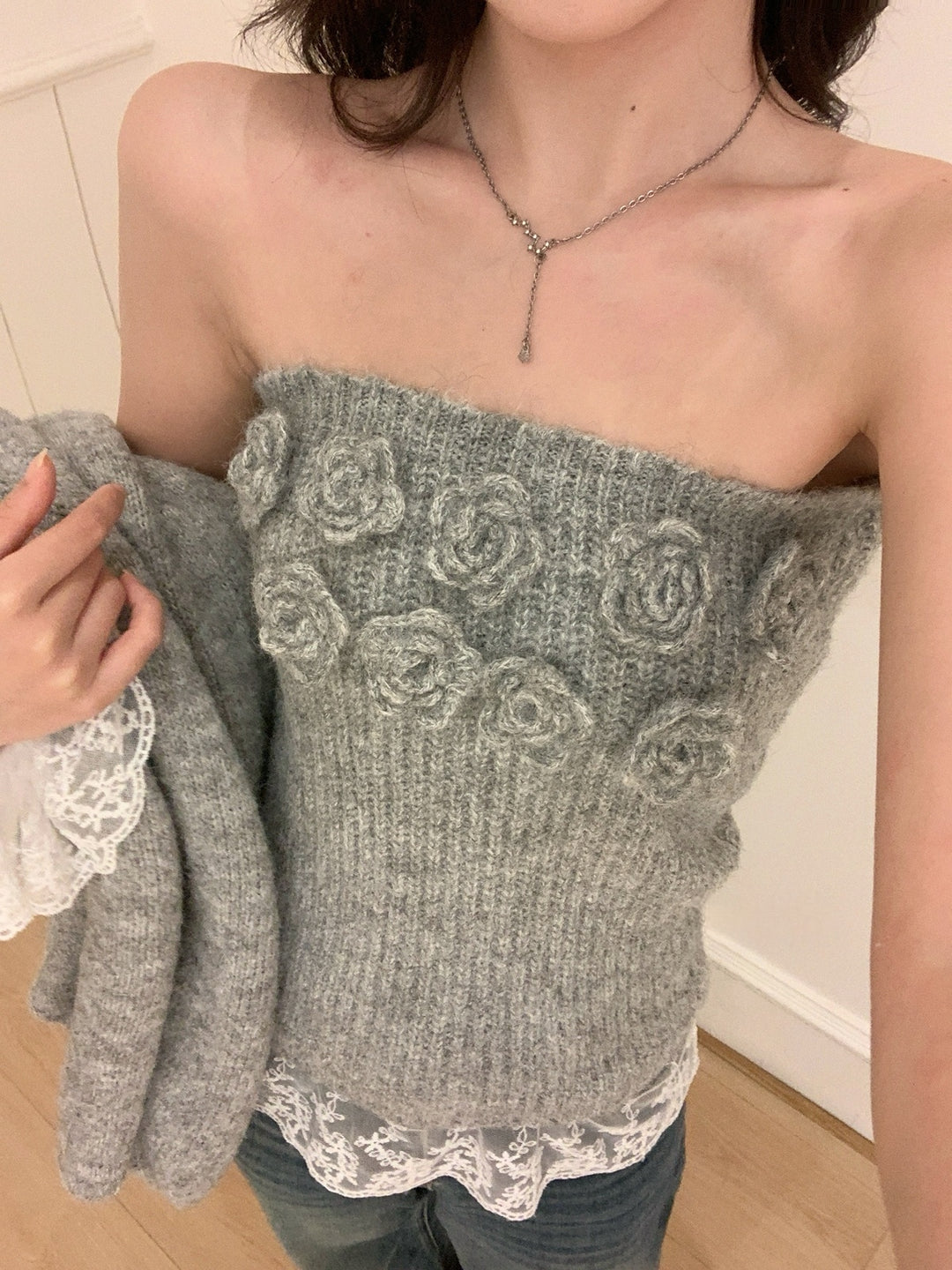 【set】立体フラワー付きニットチューブトップス×ニットカーディガンセット Q9252