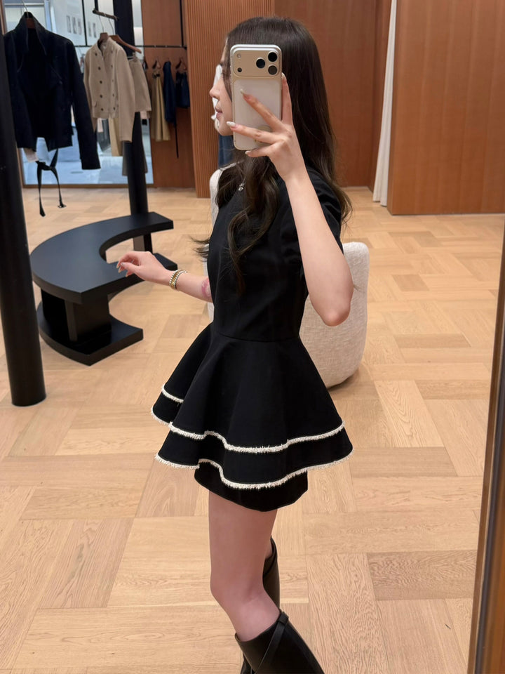 【dress】半袖ミニティアードワンピース Q9032
