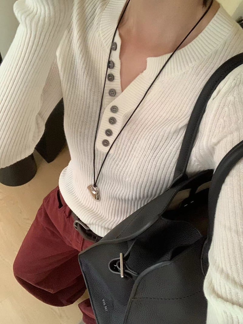 【tops】Vネックニットトップス　M26791