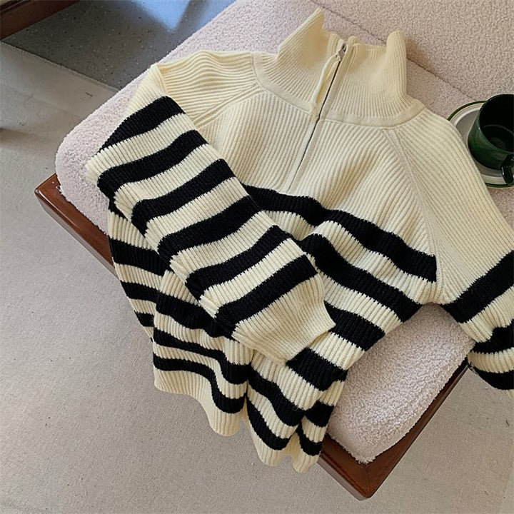 【tops】ボーダー柄ニットセーター　M26978