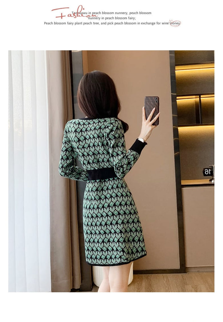 【dress】着回し力抜群エレガントニットワンピース　M17492
