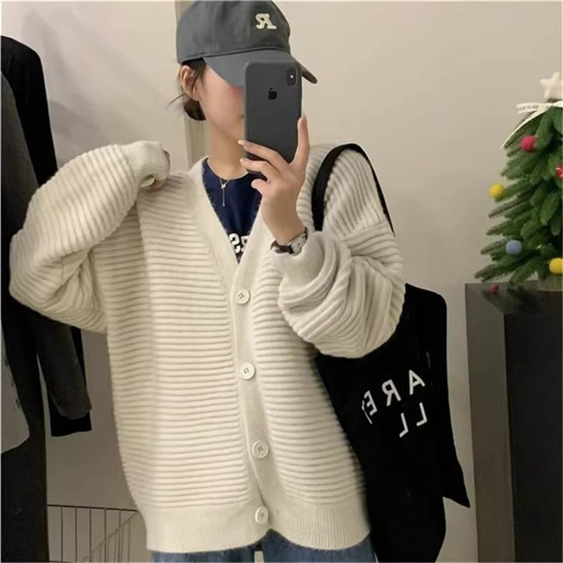 【outer】Vネックニットカーディガン　M17793