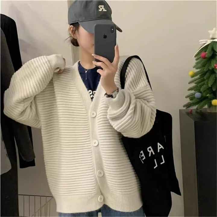 【outer】Vネックニットカーディガン　M17793